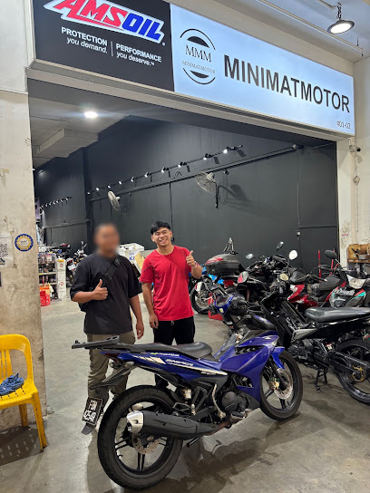 Minimatmotor, Singapore