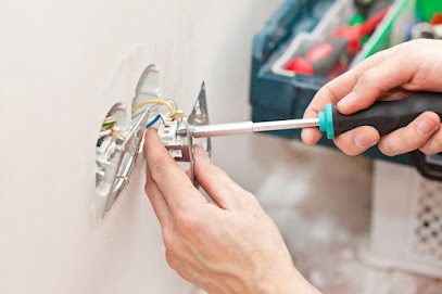 Competent Electrician - Hougang, Singapore